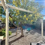 Дом отдыха For 4 People With Wifi, Parking, And Garden Сен-Рафаэль