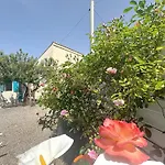For 4 People With Wifi, Parking, And Garden Сен-Рафаэль