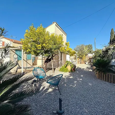 For 4 People With Wifi, Parking, And Garden Σπίτι διακοπών *