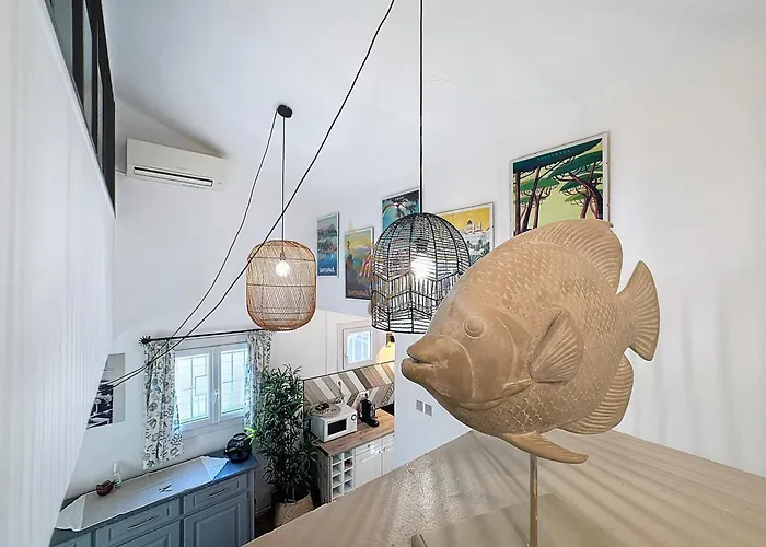 For 4 People With Wifi, Parking, And Garden 펜션