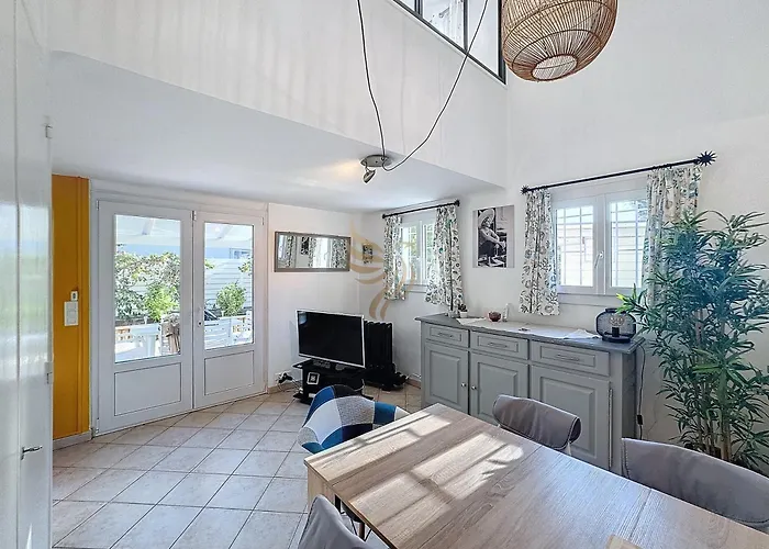 펜션 For 4 People With Wifi, Parking, And Garden